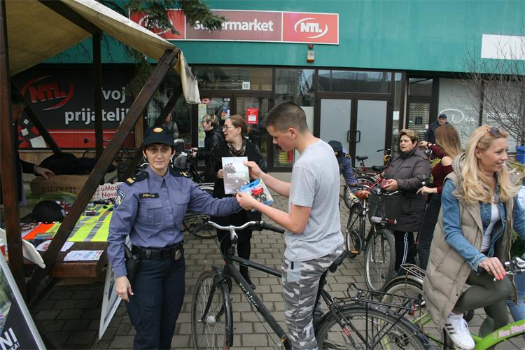 Slika /2023/PROMETNA/Biciklirajmo sigurno Erdut/IMG_1677.JPG